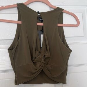 NWT prettylittlething green crop top